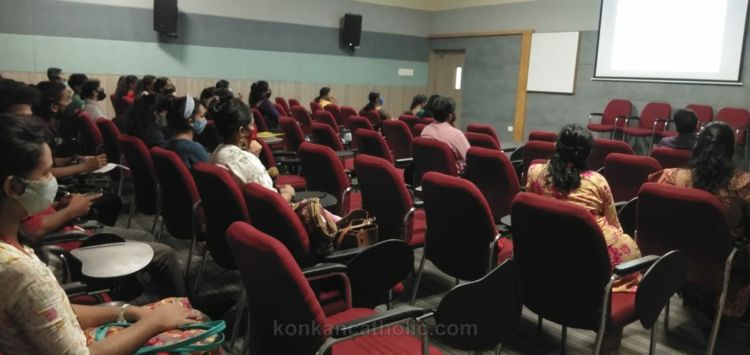  Webinar on ‘Folk in Theatre’ held at SAC