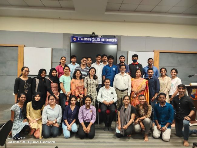  National Level Hindi Seminar on ‘New Dimensions of Language & Media’ held at SAC