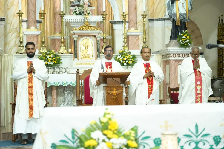  St Anthony Novena Day 7: Fr Andrew D’Souza Calls for ‘Words of Reconciliation’ as Devotees Pray for Priests and Religious